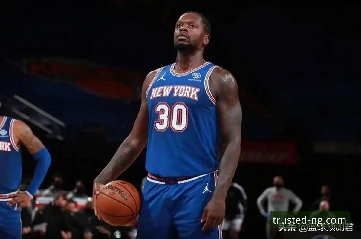 NBA赛事分析必备知识：火箭大胜尼克斯的战术拆解与数据解读